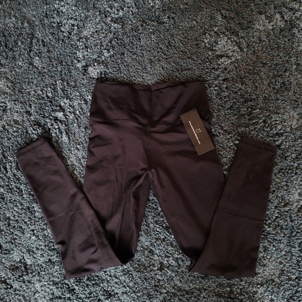 Peachee Ebony Leggings